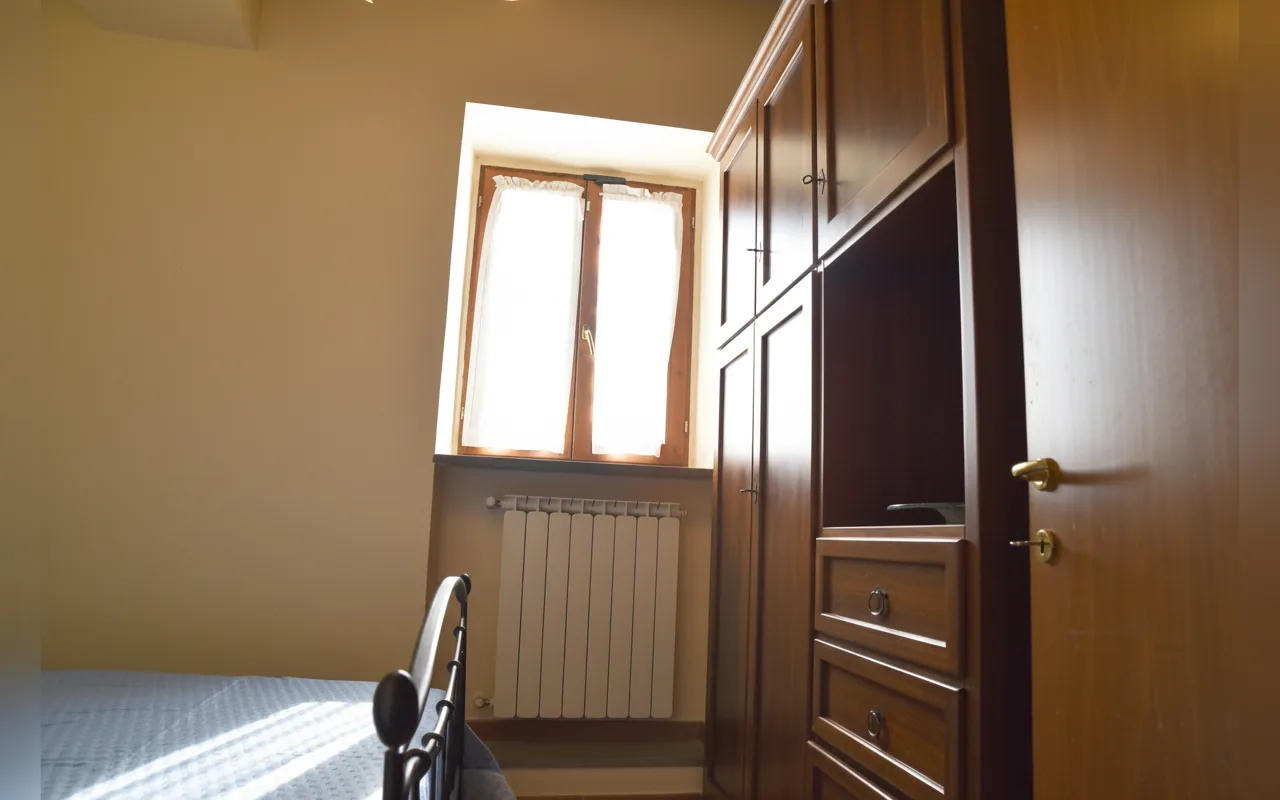 Camera con bagno privato — CASA CRESTA, Gubbio (Umbria) (foto 25)