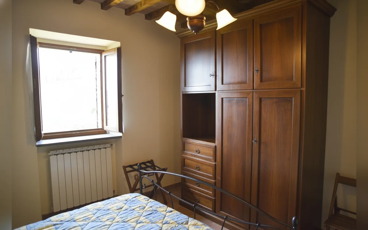 Camera con bagno privato — CASA CRESTA, Gubbio (Umbria) (foto 28)