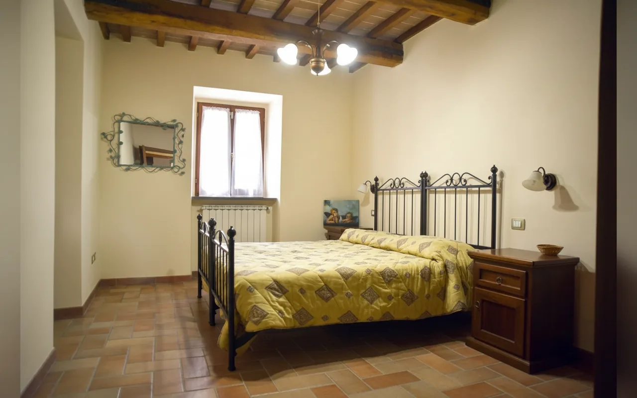 Camera con bagno privato — CASA CRESTA, Gubbio (Umbria) (foto 33)