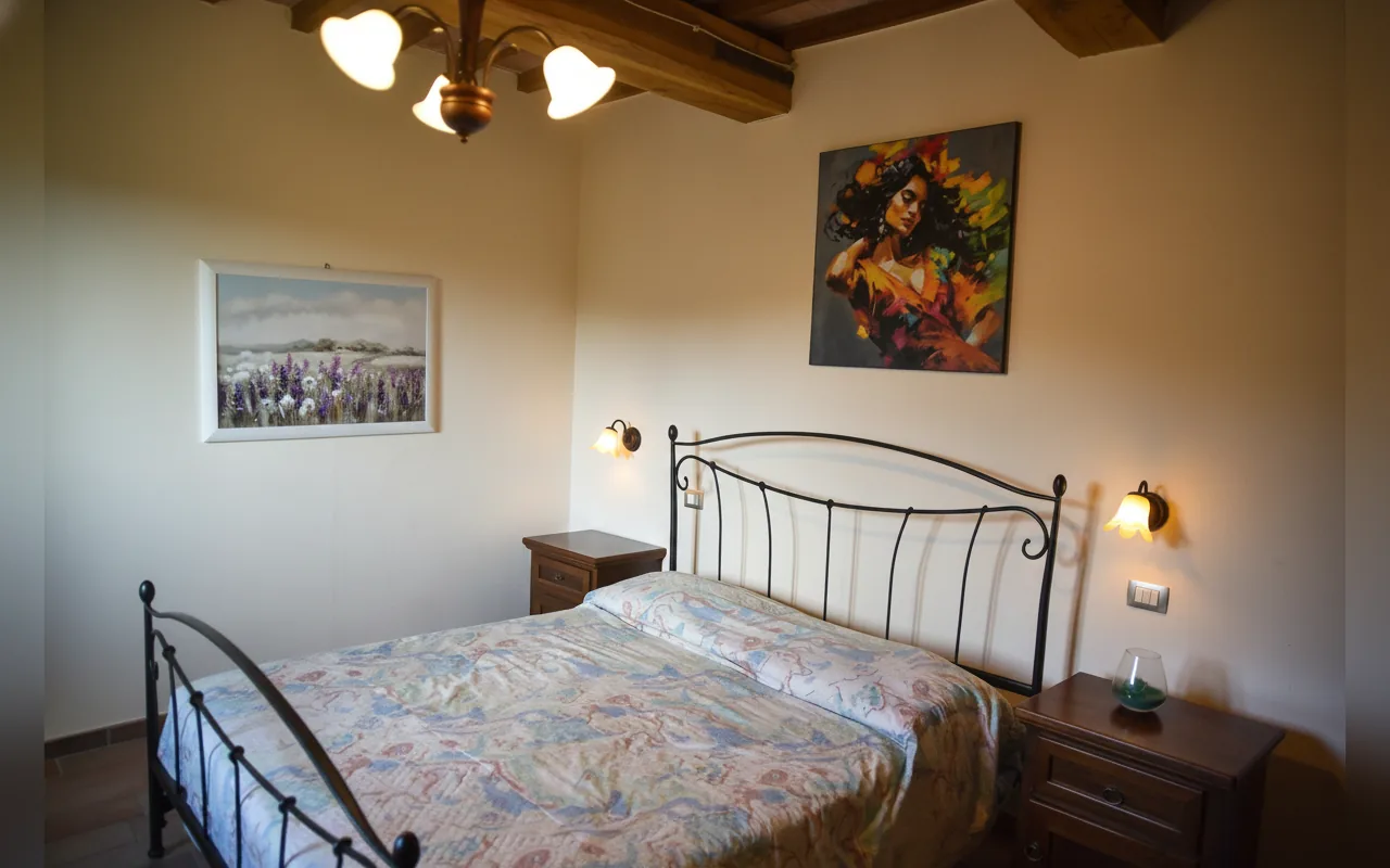 Camera con bagno privato — CASA CRESTA, Gubbio (Umbria) (foto 37)